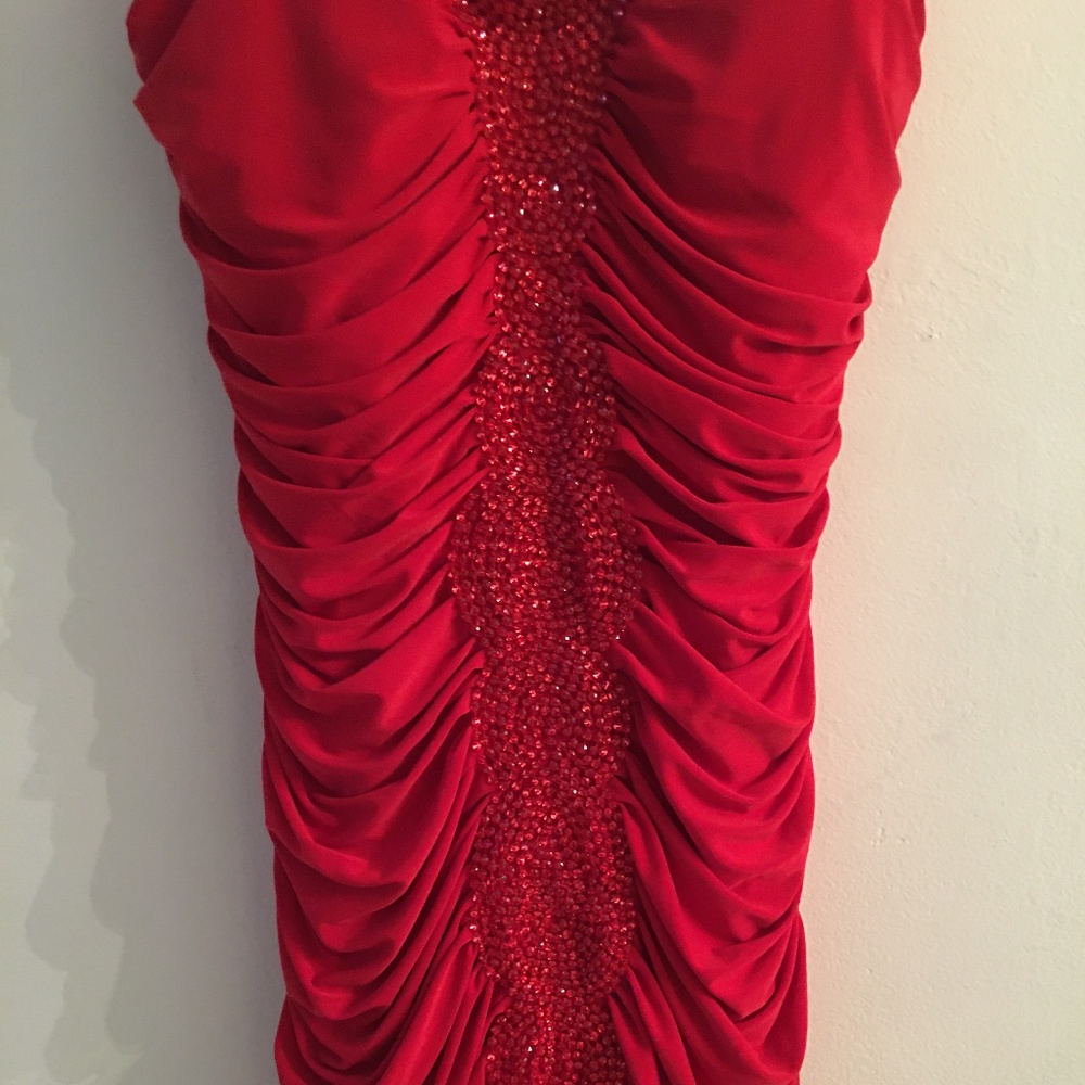 Mignon red evening gown with sash, size 6, NWT - Picture 5 of 8